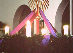 Adventkranz der Pfarrkirche Kopfing