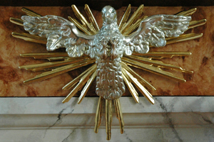 Hl. Geist Ambo Pfarrkirche Kopfing
