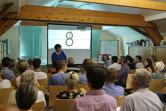 Private Filmvorführung in St. Radegund.