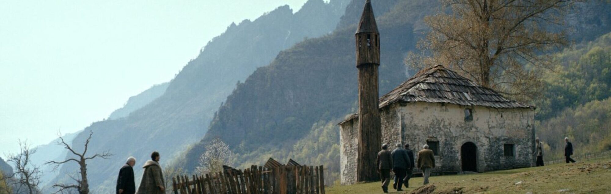 Filmstill: Ein Licht zwischen den Wolken